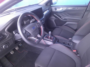 Photo 22 du bon plan FORD Focus 1.0 Flexifuel mHEV 125ch ST-Line X occasion à 21501 €