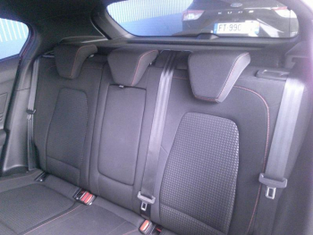 Photo 24 du bon plan FORD Focus 1.0 Flexifuel mHEV 125ch ST-Line X occasion à 21501 €