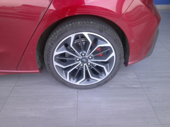 Photo 25 du bon plan FORD Focus 1.0 Flexifuel mHEV 125ch ST-Line X occasion à 21501 €