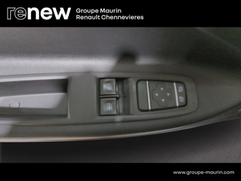 Photo 12 du bon plan RENAULT Zoe Life charge normale R110 occasion à 7990 €