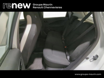 Photo 23 du bon plan RENAULT Zoe Life charge normale R110 occasion à 7990 €