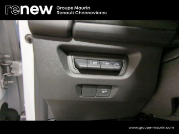 Photo 44 du bon plan RENAULT Zoe Life charge normale R110 occasion à 7990 €