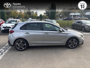 Photo 17 du bon plan HYUNDAI i30 1.0 T-GDi 120ch Hybrid 48V N Line occasion à 19490 €