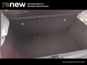 Photo 12 du bon plan RENAULT Clio 1.6 E-Tech hybride 140ch Zen -21N occasion à 16490 €