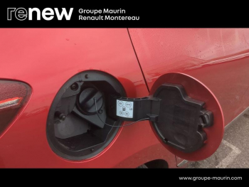 Photo 15 du bon plan RENAULT Clio 1.6 E-Tech hybride 140ch Zen -21N occasion à 16490 €