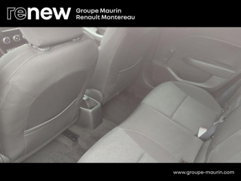 Photo 17 du bon plan RENAULT Clio 1.6 E-Tech hybride 140ch Zen -21N occasion à 16490 €