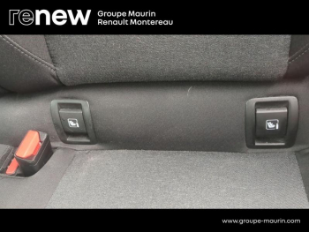 Photo 18 du bon plan RENAULT Clio 1.6 E-Tech hybride 140ch Zen -21N occasion à 16490 €