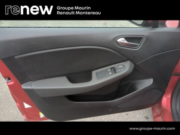 Photo 19 du bon plan RENAULT Clio 1.6 E-Tech hybride 140ch Zen -21N occasion à 16490 €