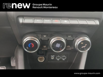 Photo 26 du bon plan RENAULT Clio 1.6 E-Tech hybride 140ch Zen -21N occasion à 16490 €