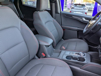 Photo 13 du bon plan FORD Kuga 2.5 Duratec 190ch FHEV ST-Line BVA occasion à 20990 €