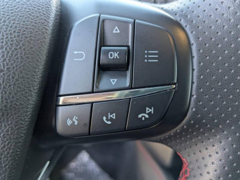 Photo 7 du bon plan FORD Focus 2.0 EcoBlue 150ch ST-Line X occasion à 20990 €