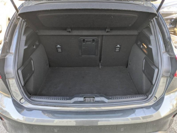 Photo 12 du bon plan FORD Focus 2.0 EcoBlue 150ch ST-Line X occasion à 20990 €