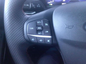 Photo 15 du bon plan FORD Puma 1.0 Flexifuel 125ch S&S mHEV ST-Line occasion à 19500 €