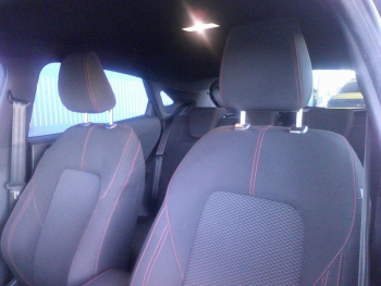 Photo 17 du bon plan FORD Puma 1.0 Flexifuel 125ch S&S mHEV ST-Line occasion à 19500 €