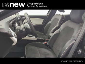 Photo 18 du bon plan RENAULT Clio 1.6 E-Tech 140ch Intens -21 occasion à 14900 €