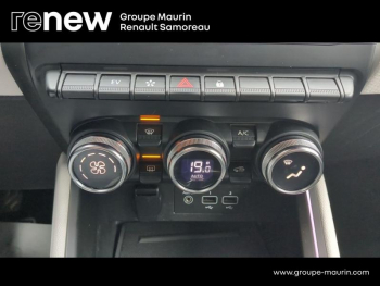 Photo 25 du bon plan RENAULT Clio 1.6 E-Tech 140ch Intens -21 occasion à 14900 €