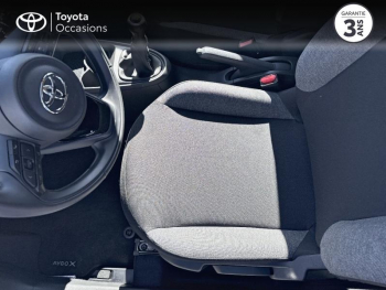 Photo 11 du bon plan TOYOTA Aygo X 1.0 VVT-i 72ch Dynamic occasion à 13990 €