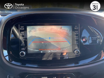 Photo 15 du bon plan TOYOTA Aygo X 1.0 VVT-i 72ch Design S-CVT occasion à 16490 €