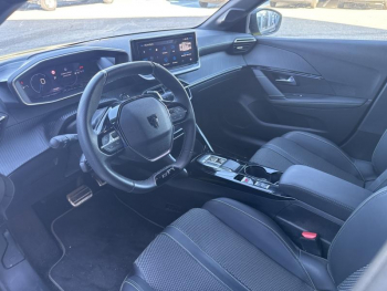 Photo 9 du bon plan PEUGEOT 208 1.2 Hybrid 136ch GT e-DCS6 occasion à 20990 €