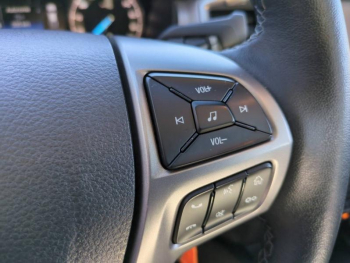 Photo 18 du bon plan FORD Ranger VUL 2.0 EcoBlue 170ch Stop&Start Super Cab XLT 4x4 BVA6 occasion à 27990 €