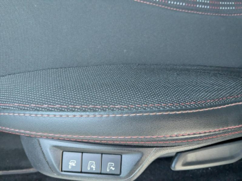 Photo 8 du bon plan PEUGEOT 308 1.5 BlueHDi 130ch S&S GT Line EAT8 7cv occasion à 14490 €