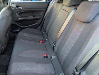 Photo 11 du bon plan PEUGEOT 308 1.5 BlueHDi 130ch S&S GT Line EAT8 7cv occasion à 14490 €