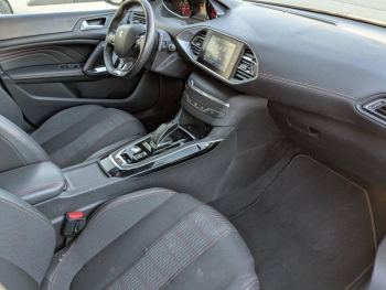 Photo 12 du bon plan PEUGEOT 308 1.5 BlueHDi 130ch S&S GT Line EAT8 7cv occasion à 14490 €