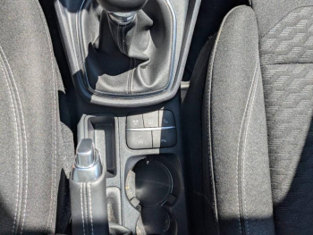 Photo 16 du bon plan FORD Puma 1.0 Flexifuel 125ch S&S mHEV Titanium Business occasion à 18490 €