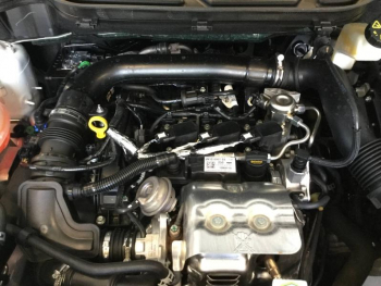 Photo 21 du bon plan FORD EcoSport 1.0 EcoBoost 100ch ST-Line Euro6.2 occasion à 12990 €