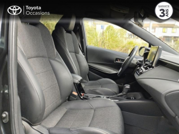 Photo 12 du bon plan TOYOTA Corolla Touring Spt 1.8 140ch Design MY23 occasion à 27980 €