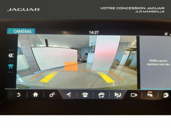 Photo 16 du bon plan JAGUAR F-Type Coupe 5.0 V8 SuralimentÃ© 575ch R AWD BVA8 occasion à 110000 €