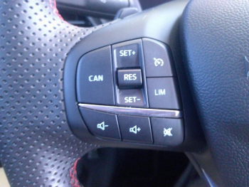 Photo 13 du bon plan FORD Puma 1.0 EcoBoost 125ch mHEV ST-Line DCT7 occasion à 21901 €