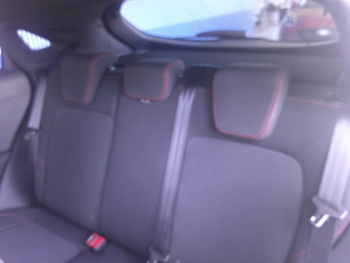 Photo 17 du bon plan FORD Puma 1.0 EcoBoost 125ch mHEV ST-Line DCT7 occasion à 21901 €