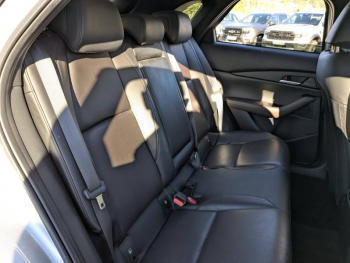 Photo 23 du bon plan MAZDA CX-30 2.0 e-SKYACTIV-X M-Hybrid 186ch Exclusive BVA 2022 occasion à 21990 €