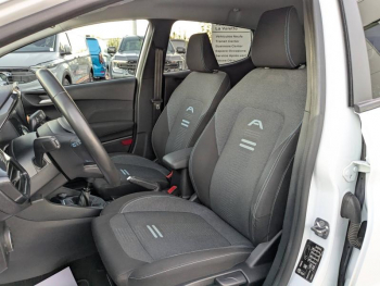 Photo 17 du bon plan FORD Fiesta 1.0 Flexifuel 95ch Active X 5p occasion à 17400 €