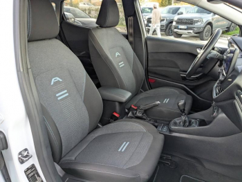 Photo 18 du bon plan FORD Fiesta 1.0 Flexifuel 95ch Active X 5p occasion à 17400 €