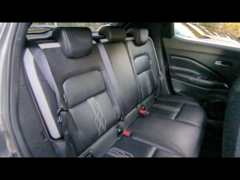 Photo 12 du bon plan NISSAN Juke 1.6 Hybrid 143ch PremiÃ¨re Edition 2023 occasion à 23980 €