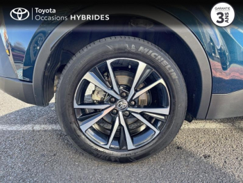 Photo 16 du bon plan TOYOTA C-HR 1.8 Hybride 140ch Design NG23 occasion à 27990 €