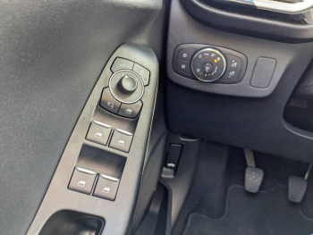 Photo 15 du bon plan FORD Puma 1.0 EcoBoost Hybrid 125ch Titanium S&S occasion à 20590 €