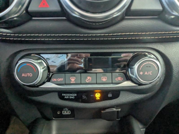 Photo 18 du bon plan NISSAN Juke 1.0 DIG-T 114ch Acenta DCT 2022.5 occasion à 15990 €