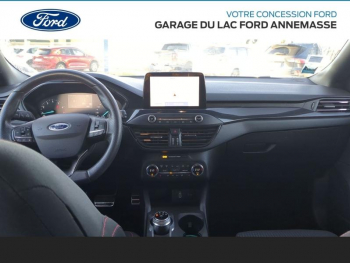 Photo 24 du bon plan FORD Focus 1.5 EcoBoost 150ch ST-Line BVA occasion à 17490 €