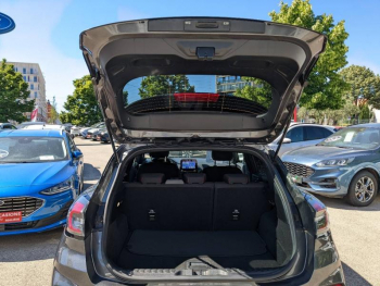 Photo 21 du bon plan FORD Puma 1.0 EcoBoost 125ch S&S mHEV ST-Line Powershift occasion à 18500 €