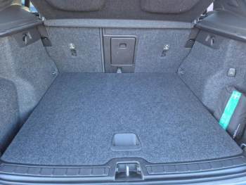 Photo 7 du bon plan VOLVO XC40 T5 Recharge 180 + 82ch R-Design DCT 7 occasion à 33490 €