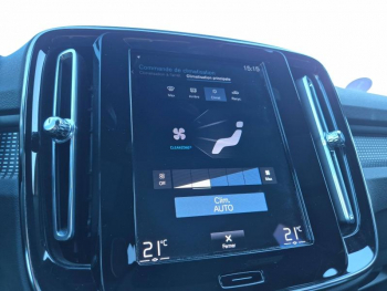 Photo 23 du bon plan VOLVO XC40 T5 Recharge 180 + 82ch R-Design DCT 7 occasion à 33490 €