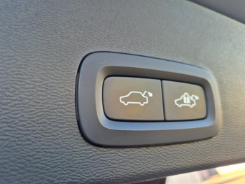 Photo 28 du bon plan VOLVO XC40 T5 Recharge 180 + 82ch R-Design DCT 7 occasion à 33490 €