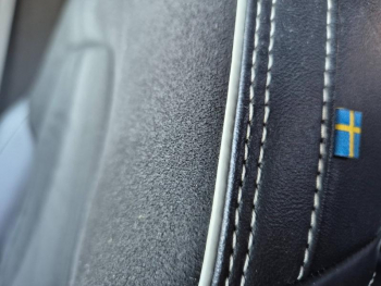 Photo 35 du bon plan VOLVO XC40 T5 Recharge 180 + 82ch R-Design DCT 7 occasion à 33490 €