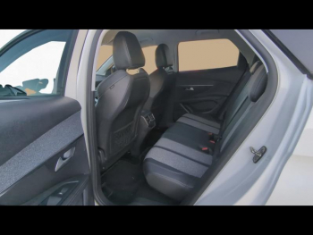 Photo 22 du bon plan PEUGEOT 3008 1.2 PureTech 130ch Allure S&S EAT6 occasion à 12990 €