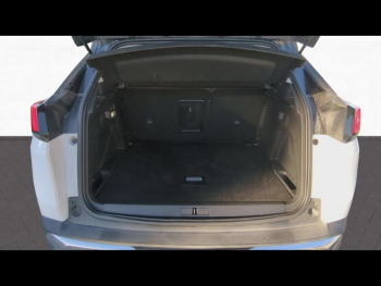 Photo 23 du bon plan PEUGEOT 3008 1.2 PureTech 130ch Allure S&S EAT6 occasion à 12990 €