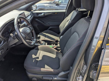 Photo 8 du bon plan FORD Focus 1.0 EcoBoost 125ch ST-Line occasion à 15800 €