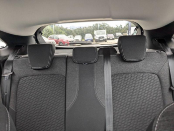 Photo 16 du bon plan FORD Puma 1.0 Flexifuel 125ch S&S mHEV Titanium occasion à 16980 €